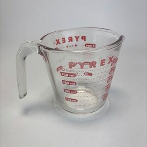 Pyrex Measuring Cup 2 Cup‎ Clear Red Vintage Glass Kitchen Tool Capital Letters